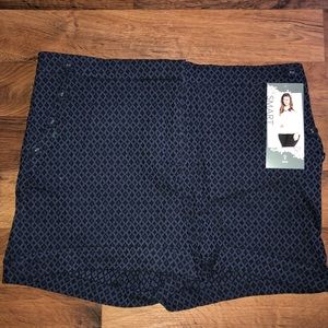 Maurice’s Plus Smart Short 22